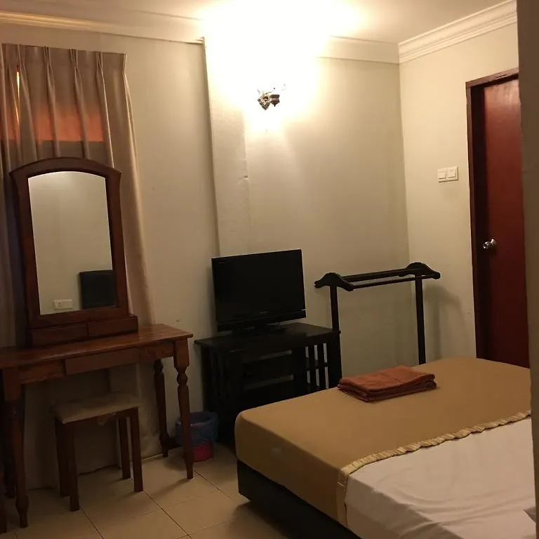 Дом отдыха Traders Villa - Villa Warisan Melaka