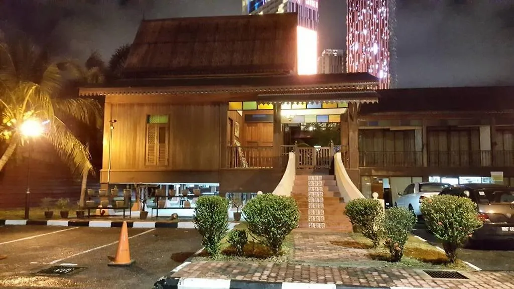 Traders Villa - Villa Warisan Melaka Μαλαισία